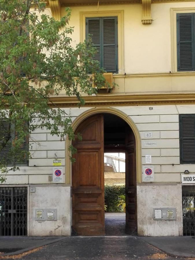 Domus Crescenzio - Guest House Рим Екстериор снимка
